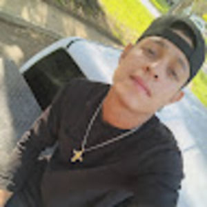 Meet your Posher, Denis